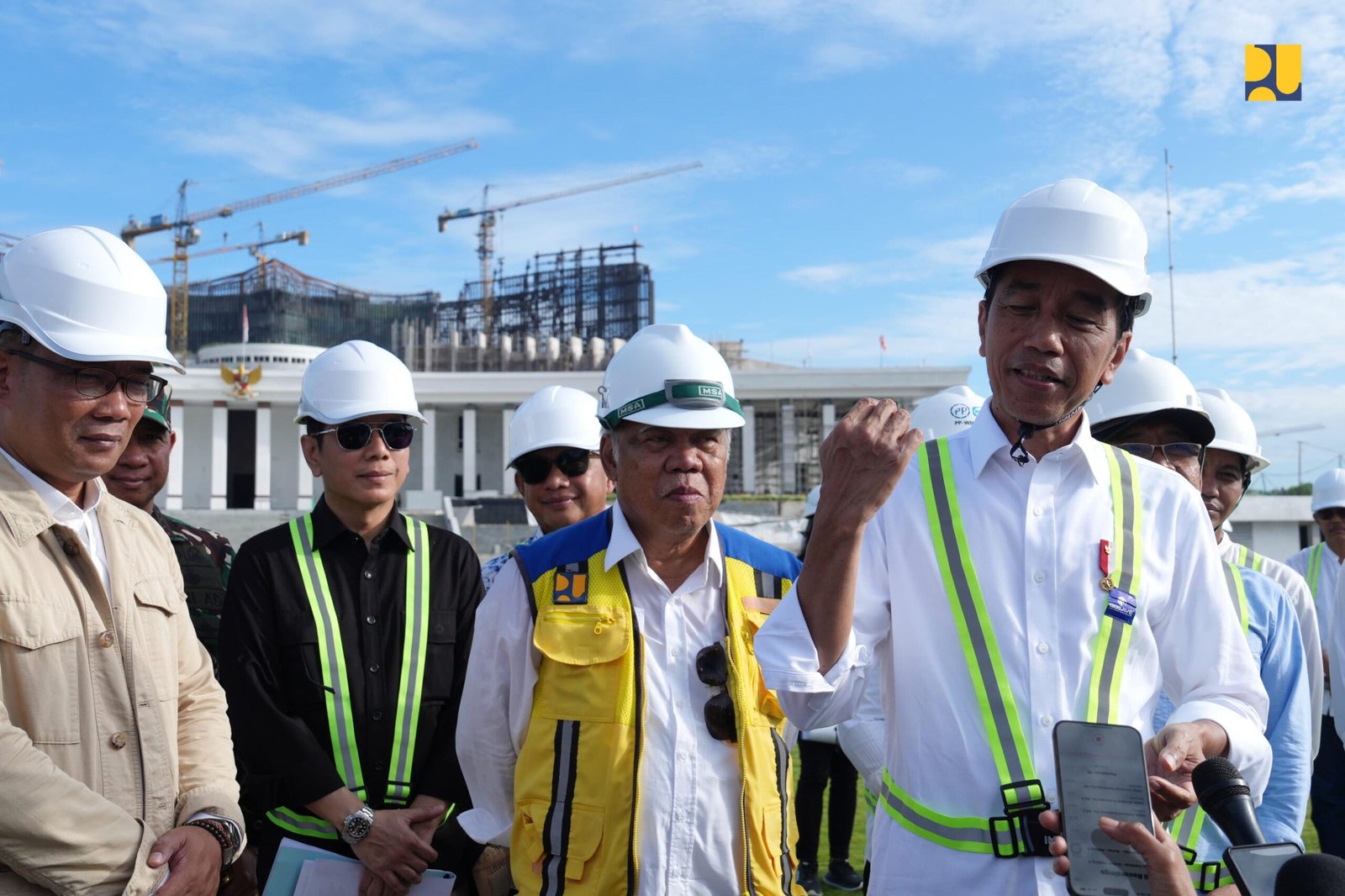 Jokowi Optimis Istana Kepresidenan IKN Selesai Pertengahan Juli 2024
