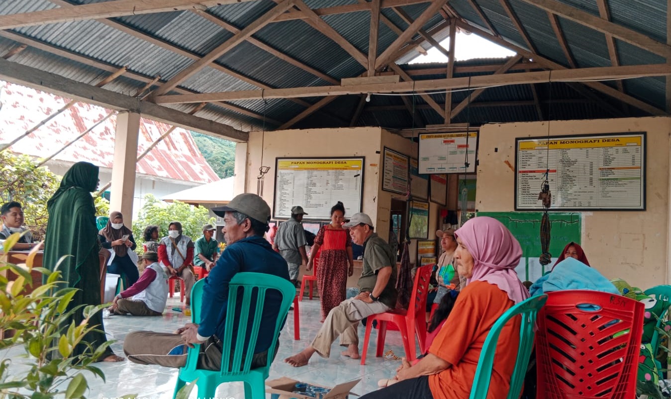 Pengungsi Banjir Bandang Parimo Butuh Makanan Siap Saji hingga Air Bersih