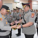 Kapolda Sulteng Pimpin Sertijab Tiga PJU dan Kapolres Banggai