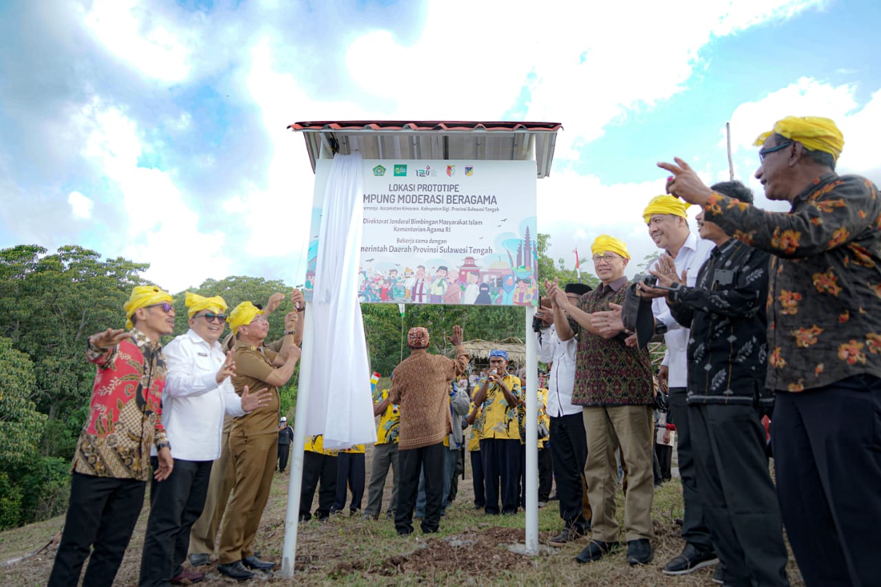 Kemah Pemuda Lintas Agama, Bupati Irwan: Menguatkan Program Sigi Religi