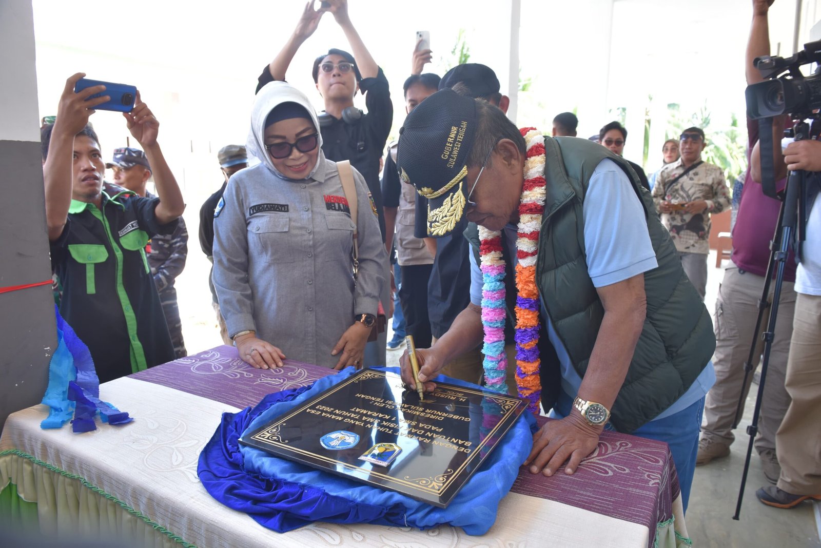 Gubernur Sulteng Resmikan RKB SMA Negeri 1 Karamat di Buol