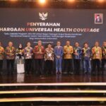 Pemda Banggai Kembali Raih UHC Award 2024