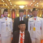 Jelang HUT RI, Gubernur Sulteng Terima Duplikat Bendera Pusaka