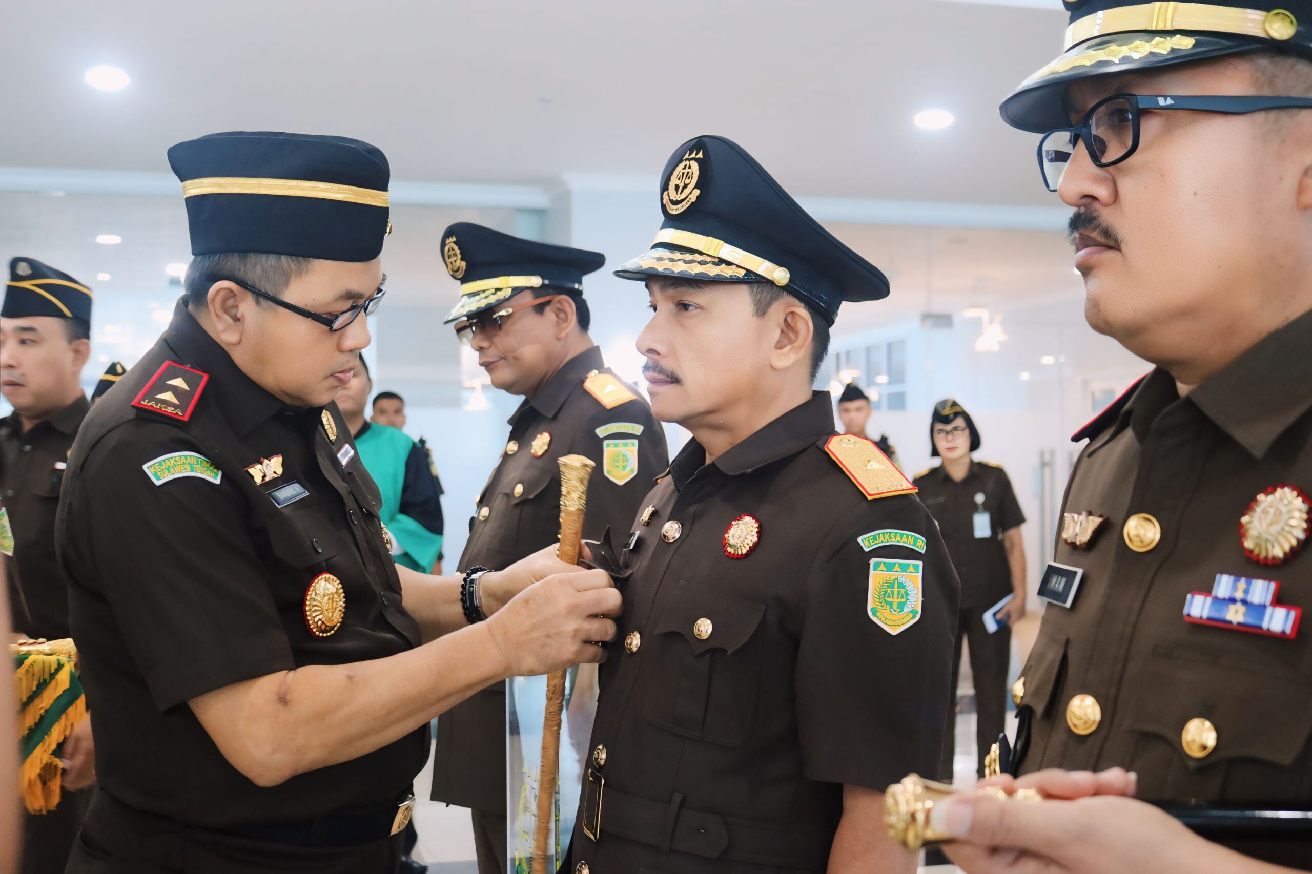 Kajati Sulteng Lantik Pejabat Eselon II dan III di Jajarannya