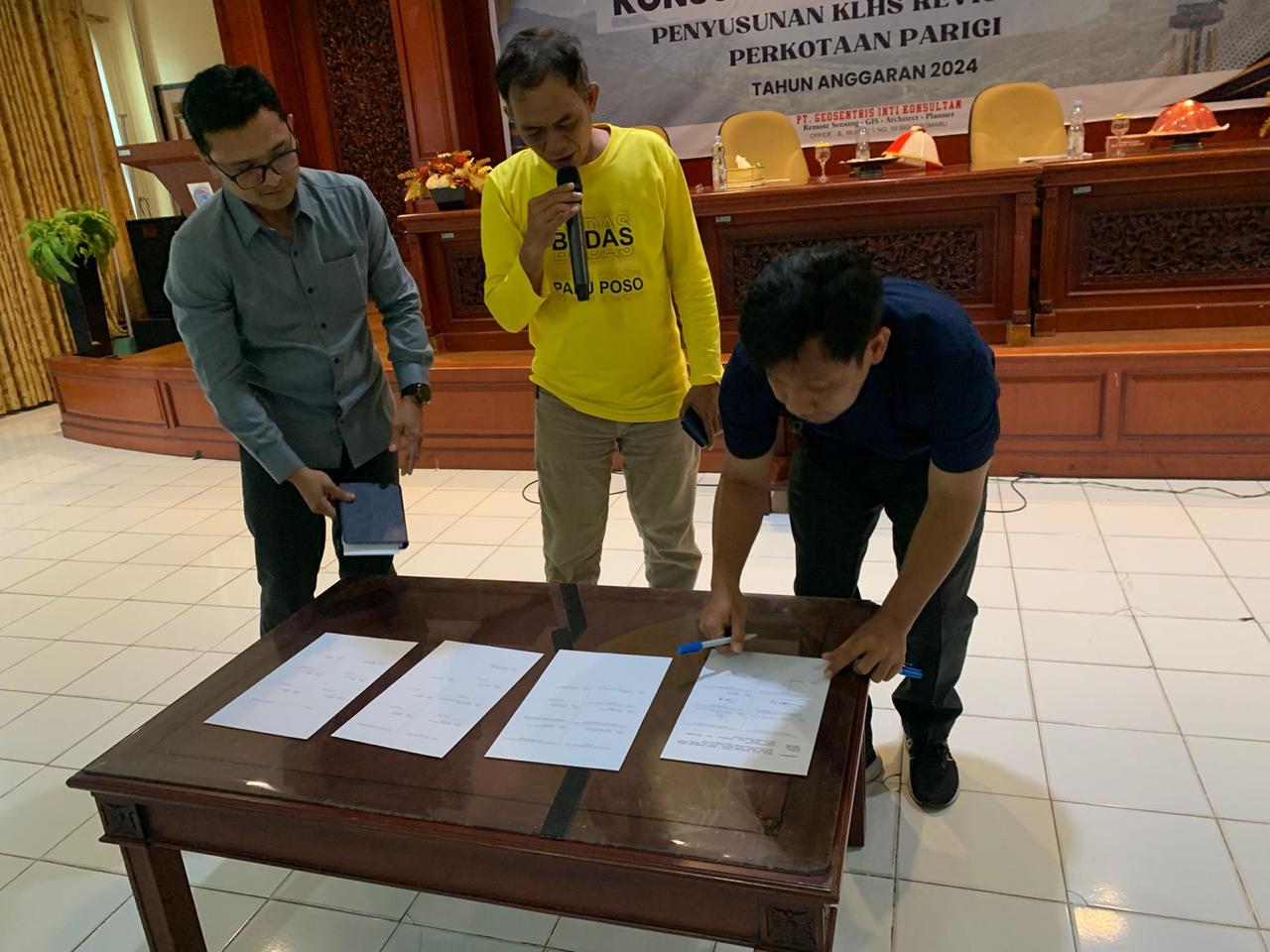 Pemda Parimo Gelar Konsultasi Publik Penyusunan KLHS Revisi RDTR