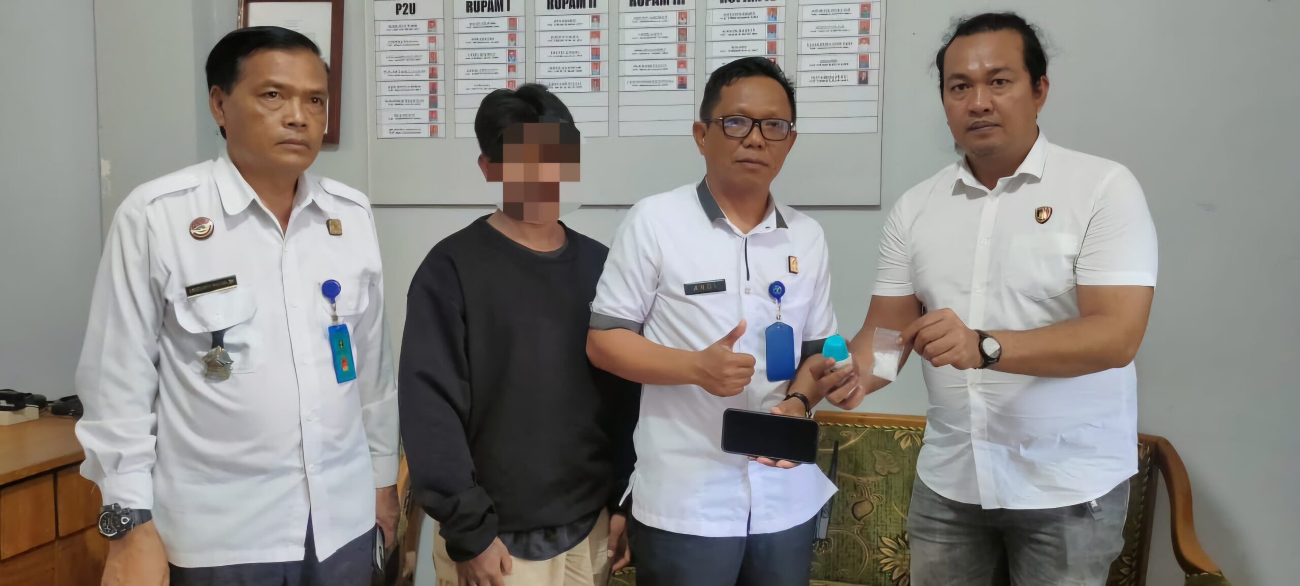Petugas Gagalkan Penyelundupan Sabu ke Lapas Luwuk dalam Botol Deodoran