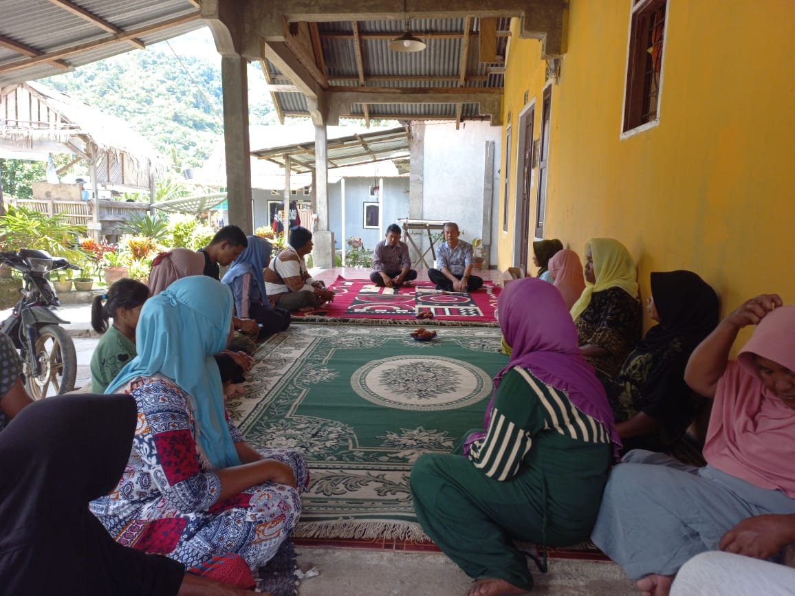 Cawabup Bersinar Prihatin Melihat Kondisi Jalan Menuju Desa Matolele