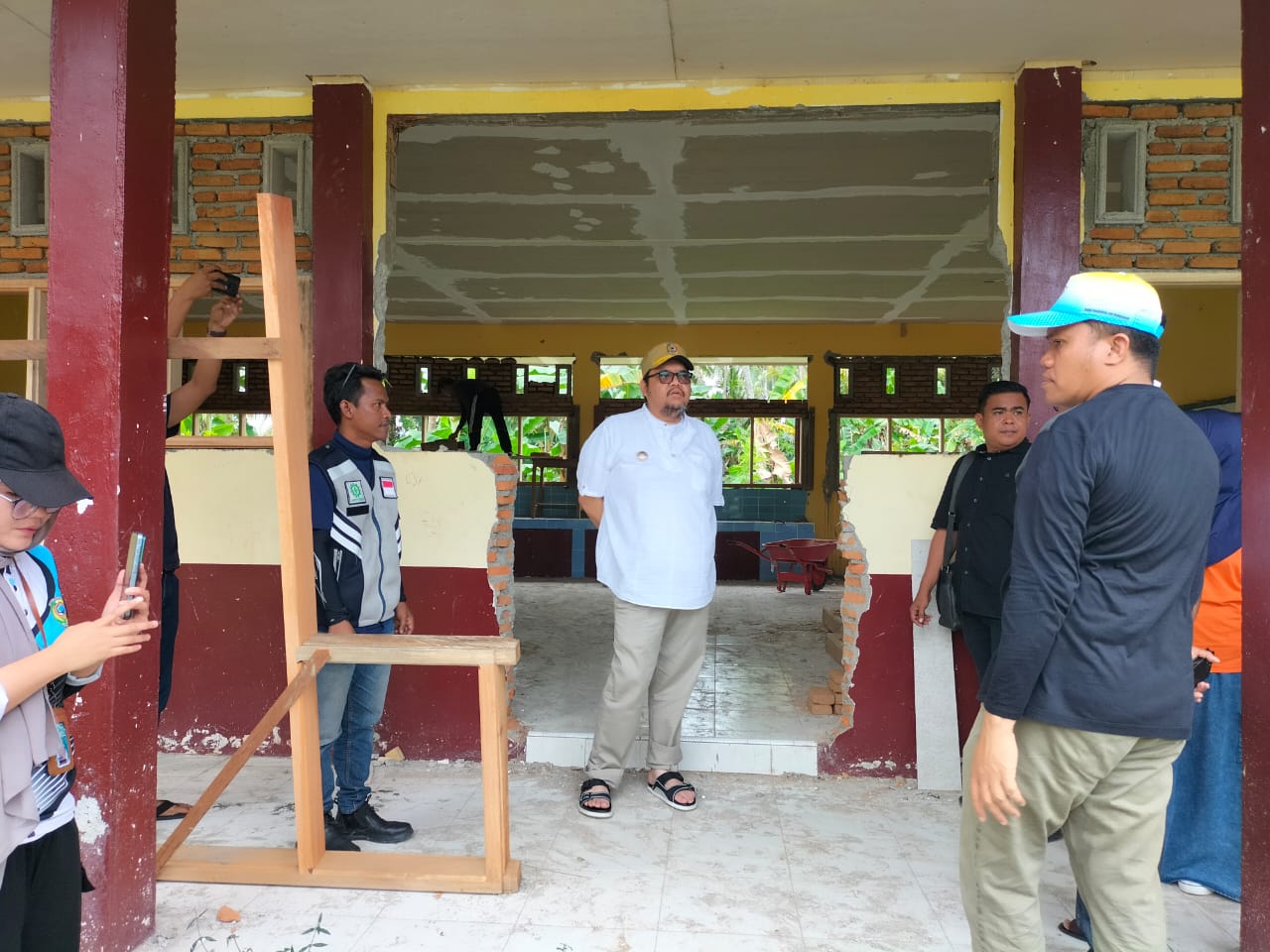 Pj Bupati Parimo Ingatkan Pihak Ketiga Selesaikan Pekerjaan Tepat Waktu
