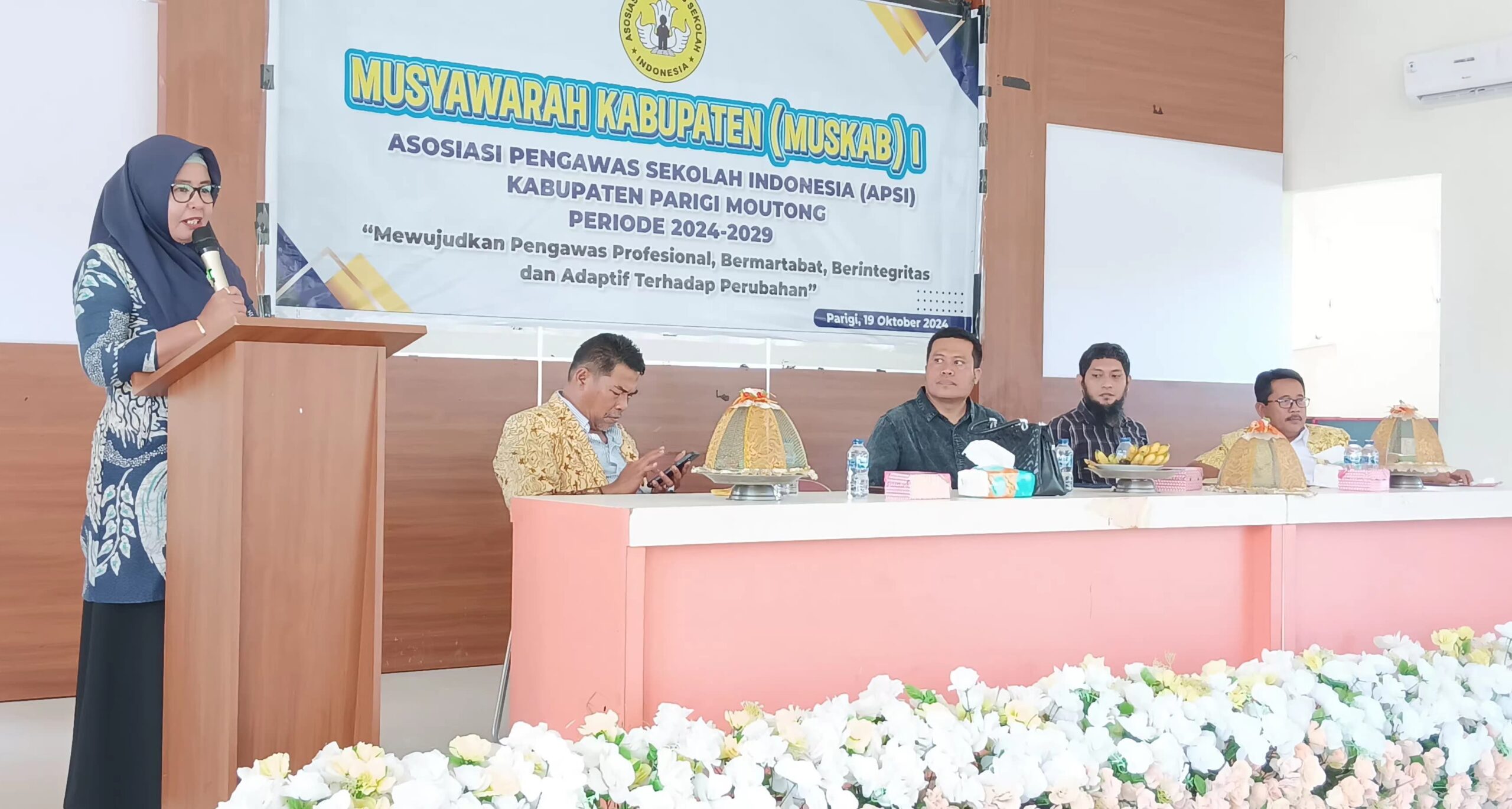 Hadiri Muskab APSI, Begini Pesan Plt Kadis Dikbud Parimo