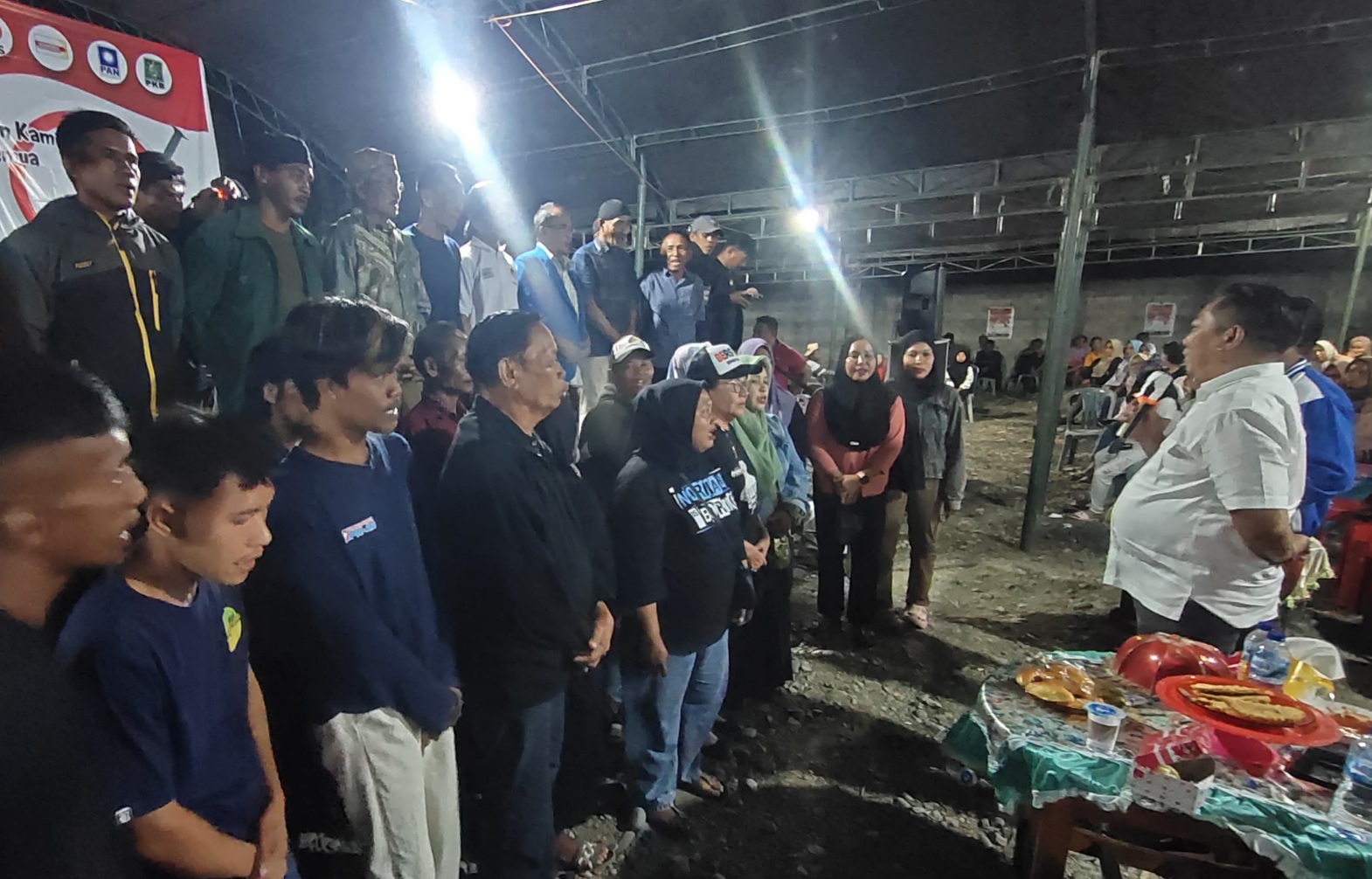 Nizar Rahmatu Kukuhkan Puluhan Koordinator Desa Relawan Bersinar