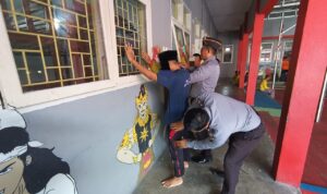 Pastikan Bebas dari Barang Terlarang, LPKA Palu Geledah Rutan Wisma Anak Binaan