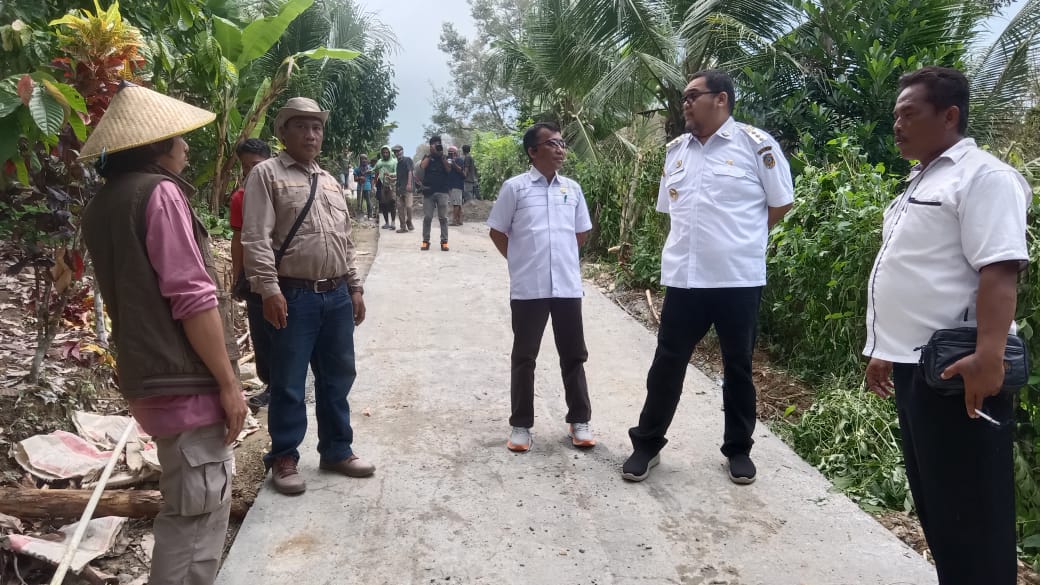 Pj Bupati Parimo Tinjau ketersediaan Stok Beras hingga Proyek Infrastruktur