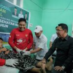 Bupati Irwan Hadiri Bakti Sosial Sunatan Massal di Puskesmas Boromaru