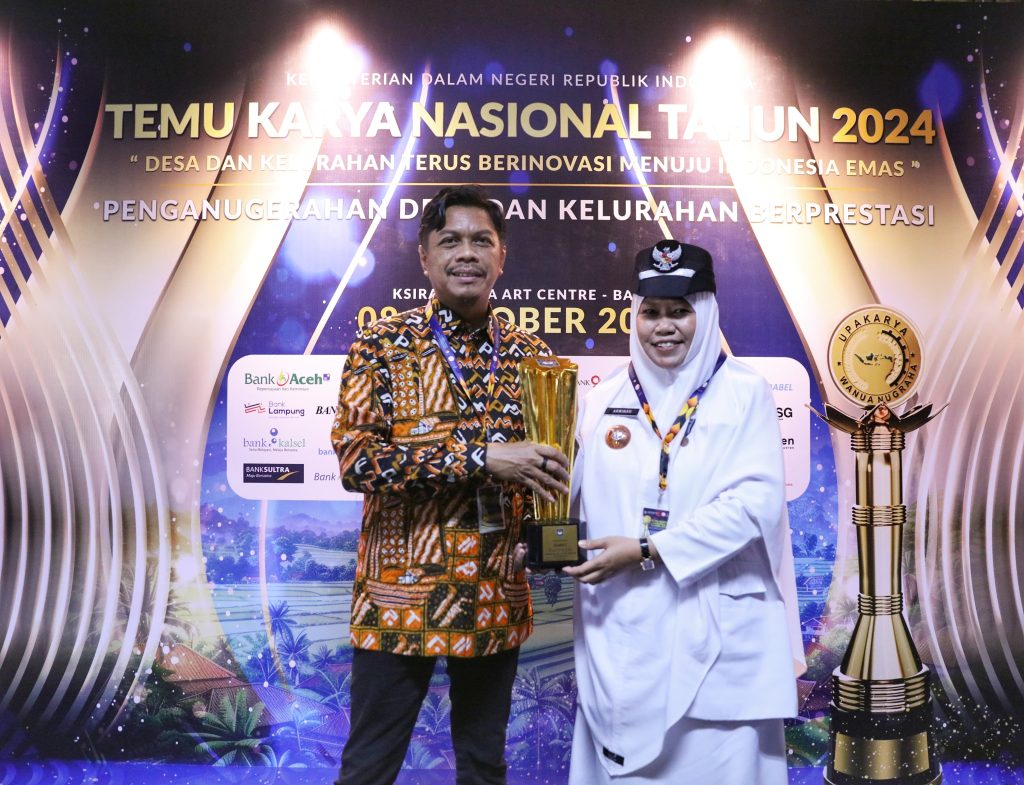 Pemkot Makassar Berhasil Raih Juara 1 Lomba Kelurahan Terpadu Tingkat Nasional