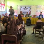 Satgas Madago Raya Perkuat Wawasan Kebangsaan Siswa di SDN Pasau Poso Pesisir