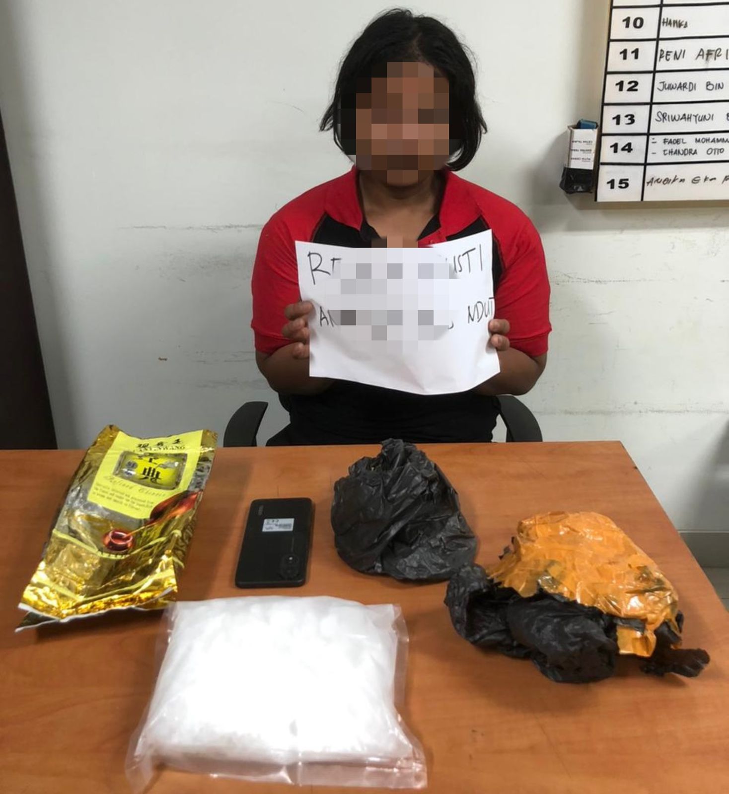 Polda Sulteng Amankan 1 Kg Sabu di Kota Palu yang Siap Diedarkan ke Parimo