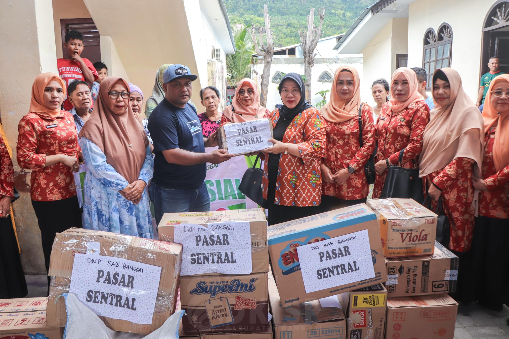 DPW Banggai Rayakan HUT ke-25 dengan Anjangsana dan Bakti Sosial
