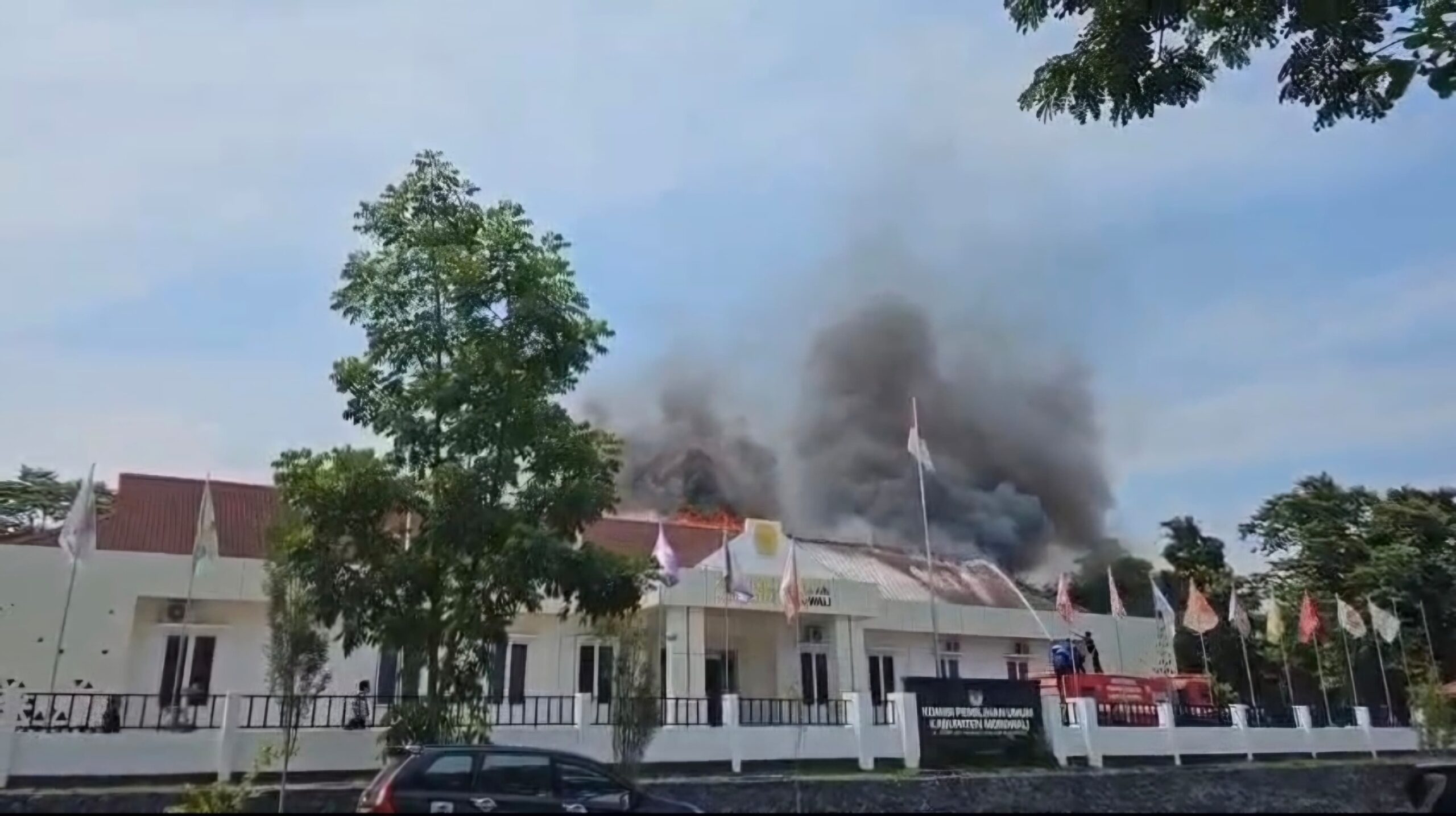 KPU Morowali Terbakar, Polda Sulteng Pastikan Surat Suara Pilkada Aman