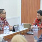 Pj Bupati Parimo Audiensi dengan Wamendes PDT, Bahas Desa Mandiri