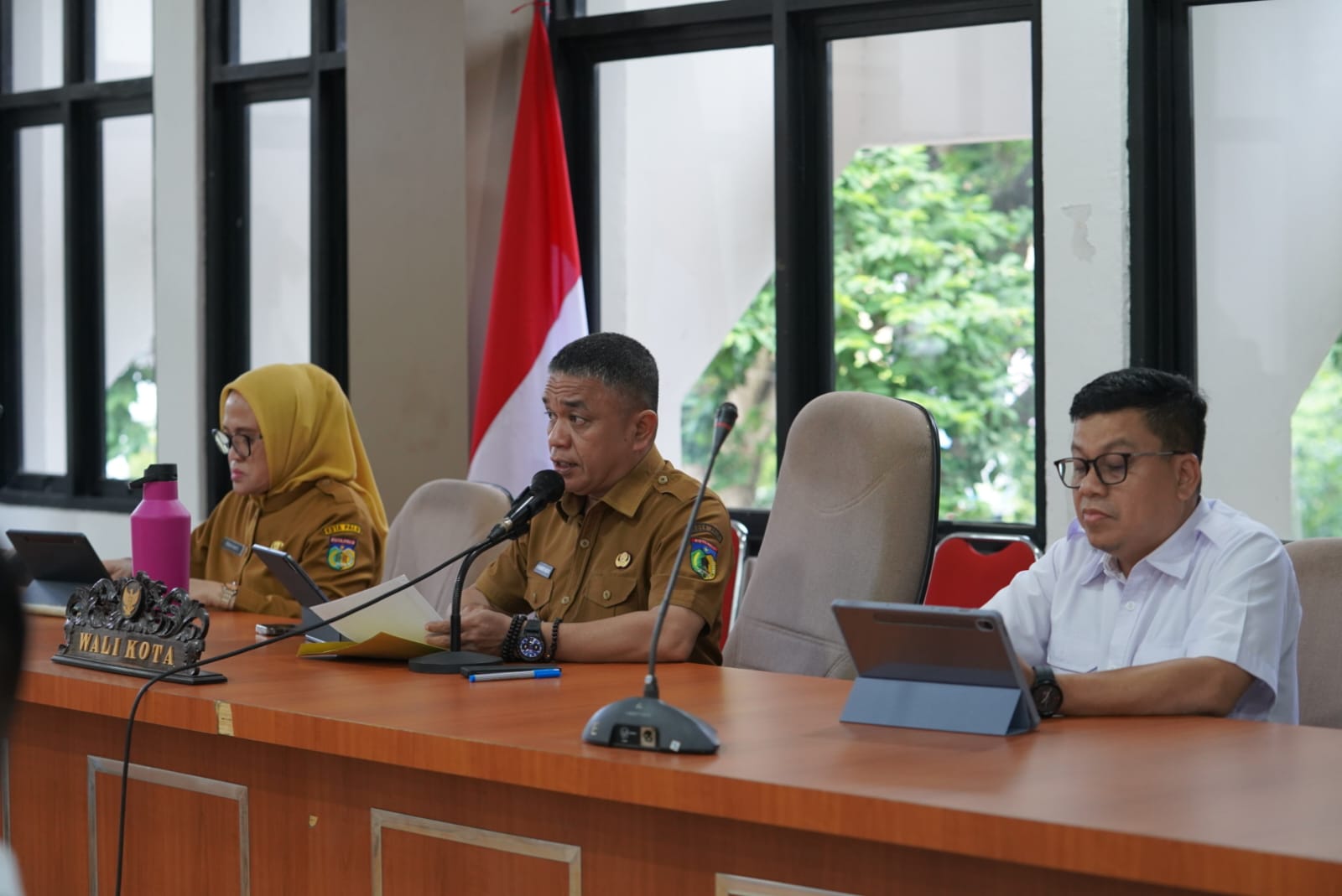 Undang Pengusaha Tambang MBLB, Wali Kota Palu Tagih Komitmen Pemeliharaan Jalan