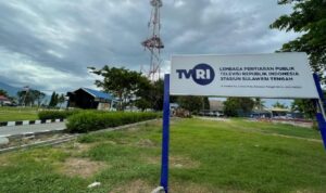 Jurnalis TVRI Dirumahkan, Koalisi Organisasi Jurnalis Sulteng Desak Pemerintah Kaji Kembali Efisiensi Anggaran Jurnalis TVRI Dirumahkan, Koalisi Organisasi Jurnalis Sulteng Desak Pemerintah Kaji Kembali Efisiensi Anggaran