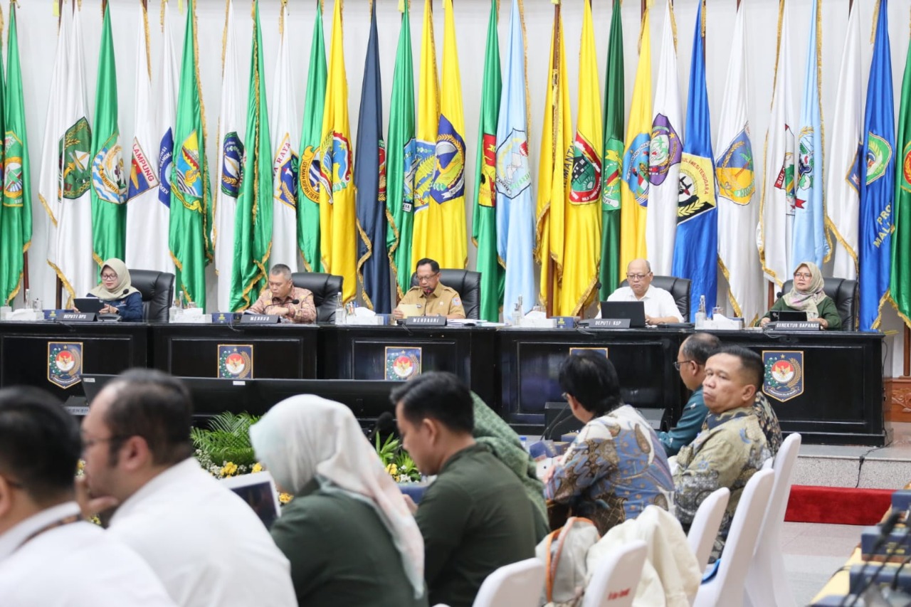 Mendagri Imbau Pemda Antisipasi Lonjakan Pemudik Jelang Lebaran Mendagri Imbau Pemda Antisipasi Lonjakan Pemudik Jelang Lebaran