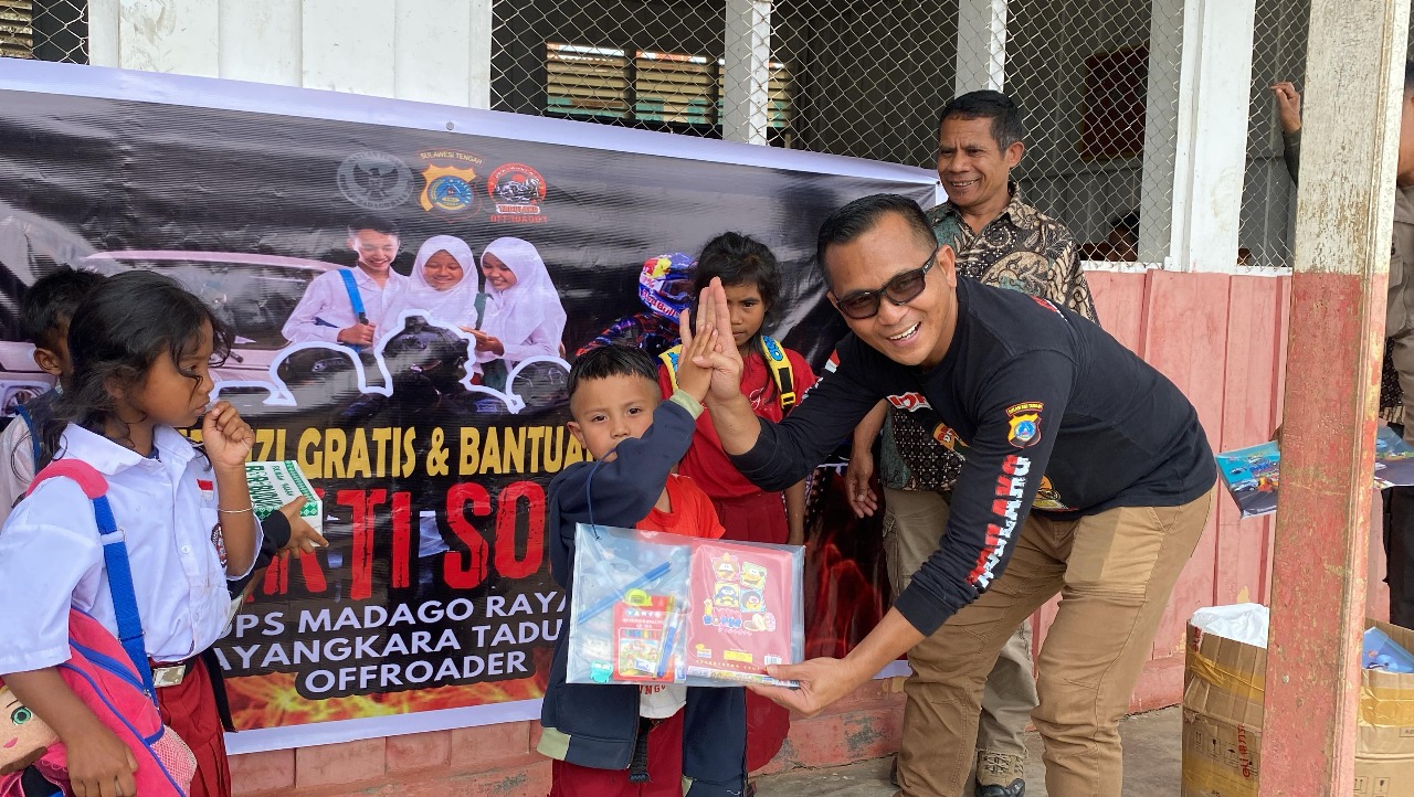 Satgas Madago Raya Gandeng BTOF Bagikan MBG di Desa Terpencil Sigi dan Donggala