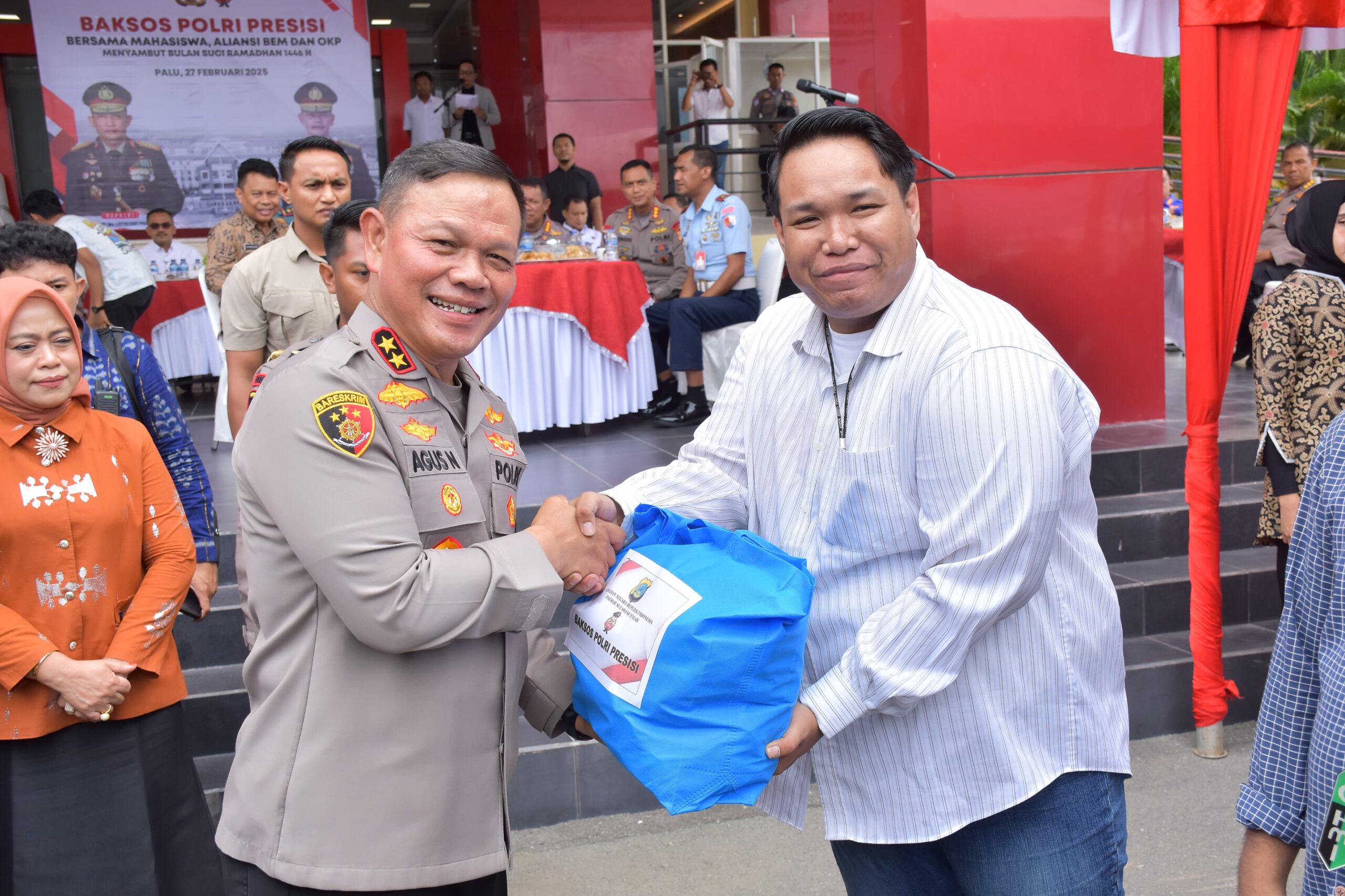 Polda Sulteng Gadeng BEM, dan OKP Gelar Baksos Jelang Ramadan