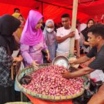 Wagub Gorontalo Pantau Stok dan Harga Bahan Pokok di Pasar Sabtu