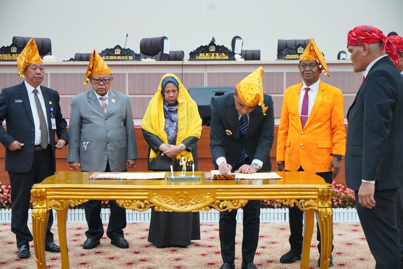 Sertijab Kepala Daerah Sulteng, Anwar Hafid Ajak Bersinergi dan Minta Dukungan
