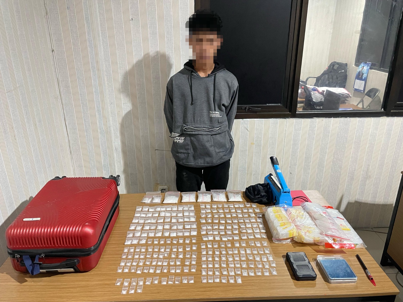 Bawa 260 Paket Sabu, Mahasiswa Asal Balut Terancam Hukum Mati