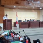 Pj Bupati Parimo Sampaikan LKPj 2024, Realisasi PAD Capai 98,99 Persen