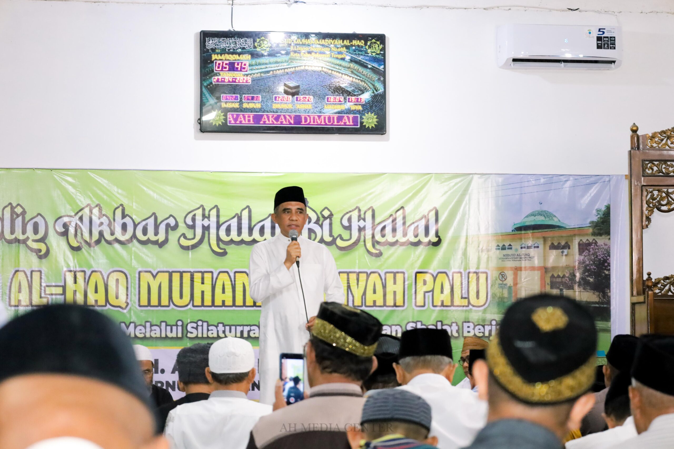 Gubernur Sulteng Hadiri Tablig Akbar di Masjid Al-Haq Muhammadiyah Kota Palu Gubernur Sulteng Hadiri Tablig Akbar di Masjid Al-Haq Muhammadiyah Kota Palu