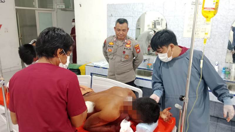 Pelaku di Touna Melarikan Diri ke Hutan Usai Membacok Korbannya