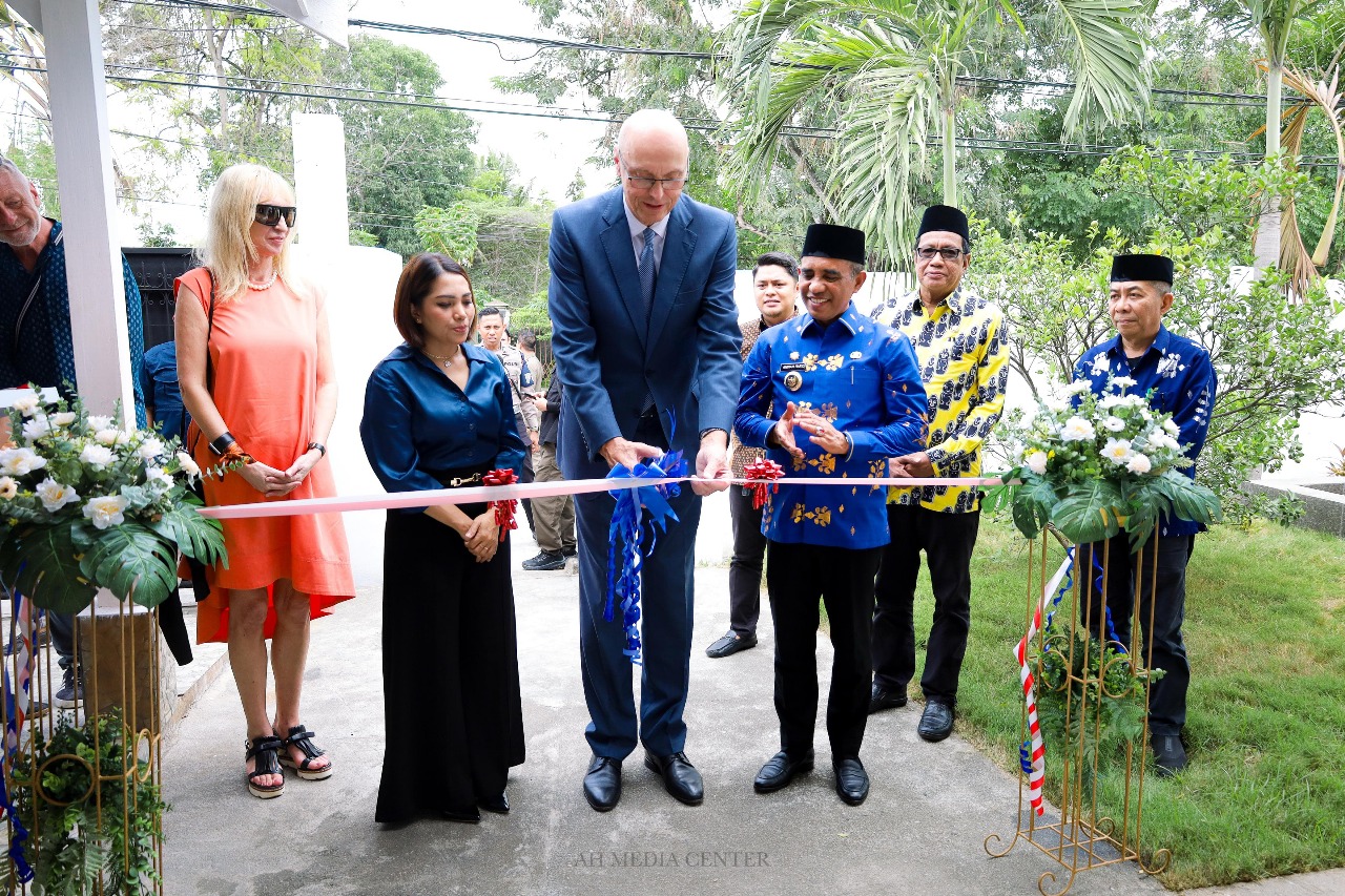 Dubes Republik Ceko Resmikan Kantor Konsulat di Sulteng