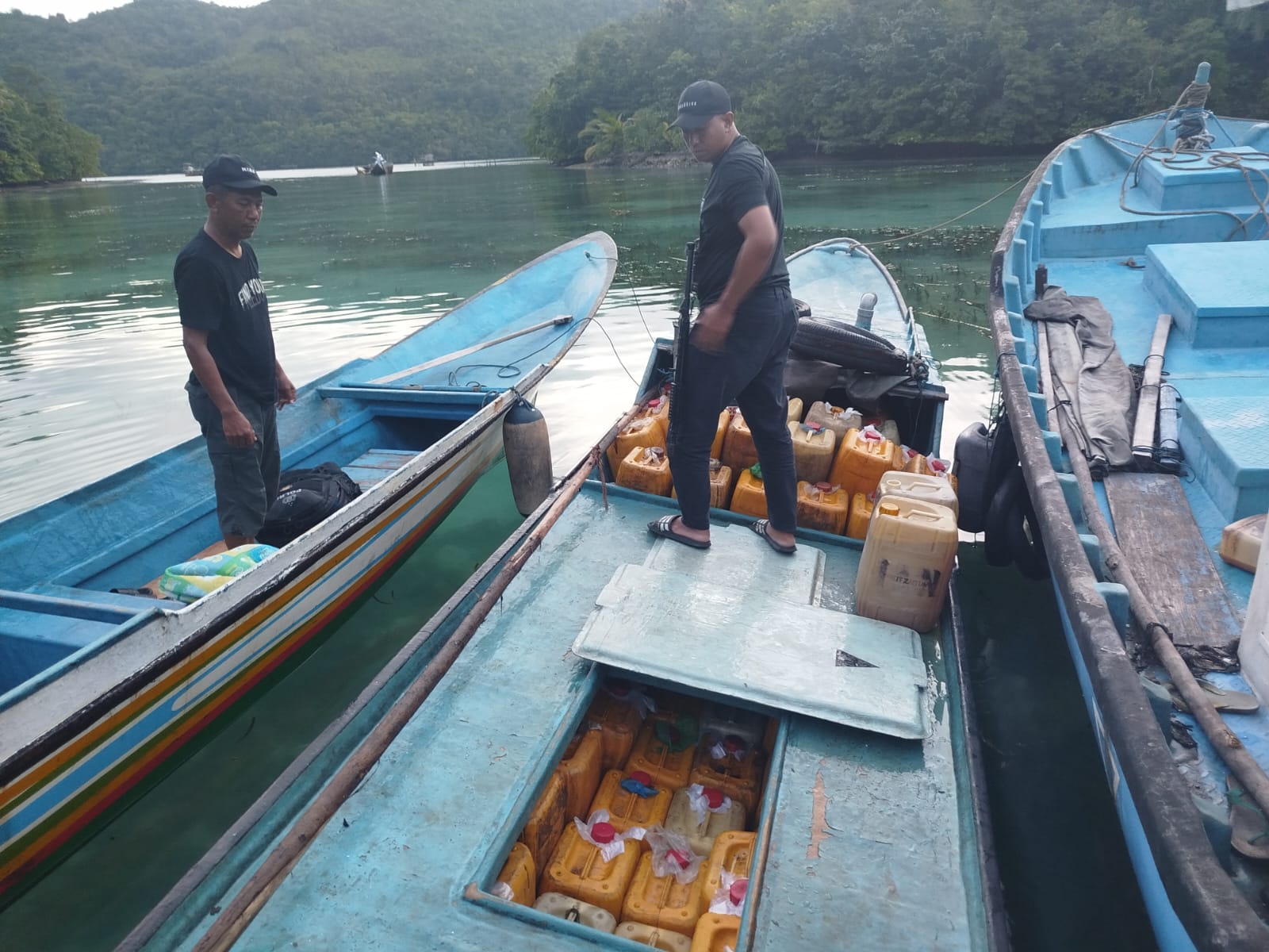 Pengiriman 2,2 Ton Solar Subsidi ke Taliabu Malut Digagalkan Polisi