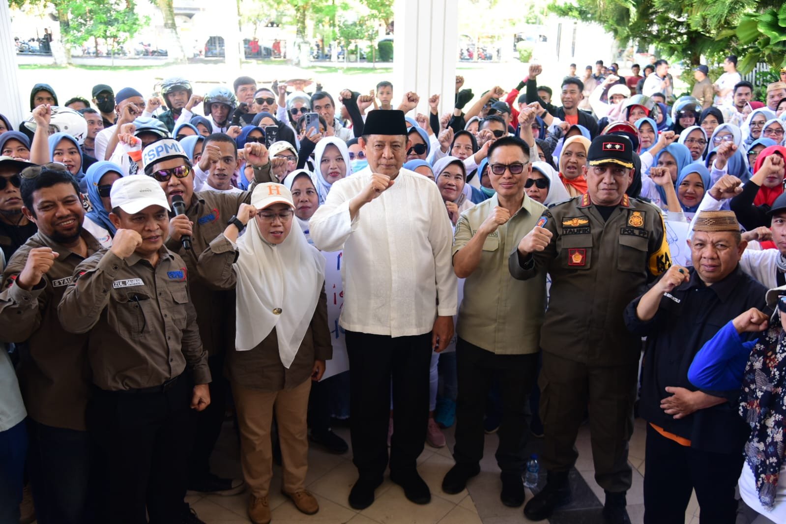 Telusuri Perusahaan Tak Penuhi Hak Buruh, Gubernur Gorontalo Akan Bentuk Tim