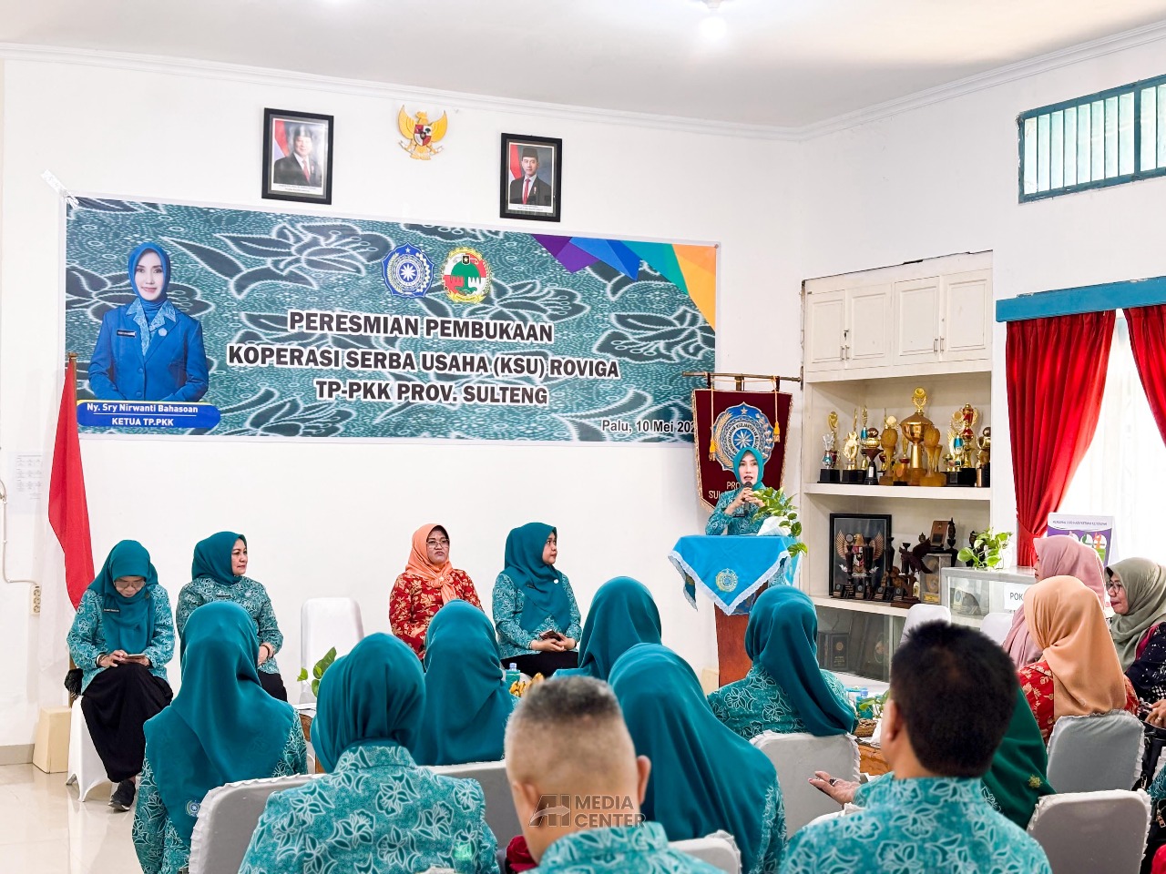 Ketua TP-PKK Sulteng Resmikan Koperasi Serba Usaha Roviga