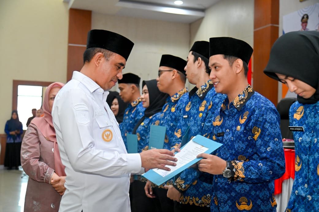 437 CPNS Pemprov Sulteng Formasi 2024 Terima SK Pengangkatan