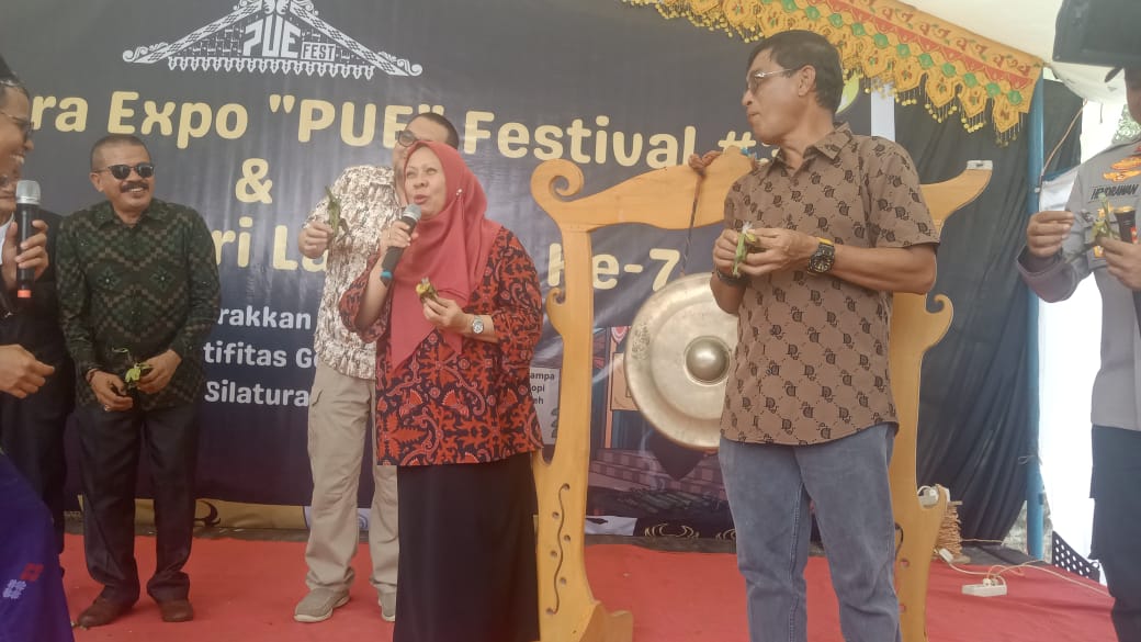 Wagub Sulteng Ajak Generasi Muda Viralkan Budaya Lokal Lewat Festival Lalampa