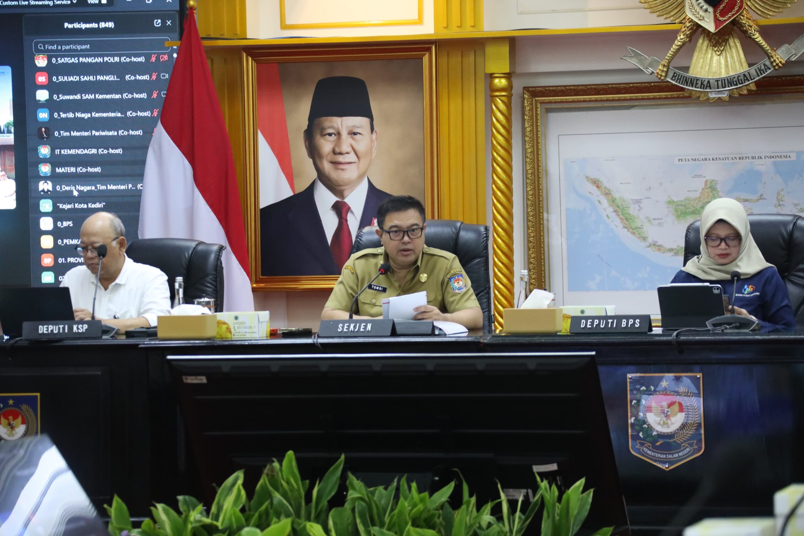 Sekjen Kemendagri: Pemimpin Daerah Harus Hadir Kendalikan Harga