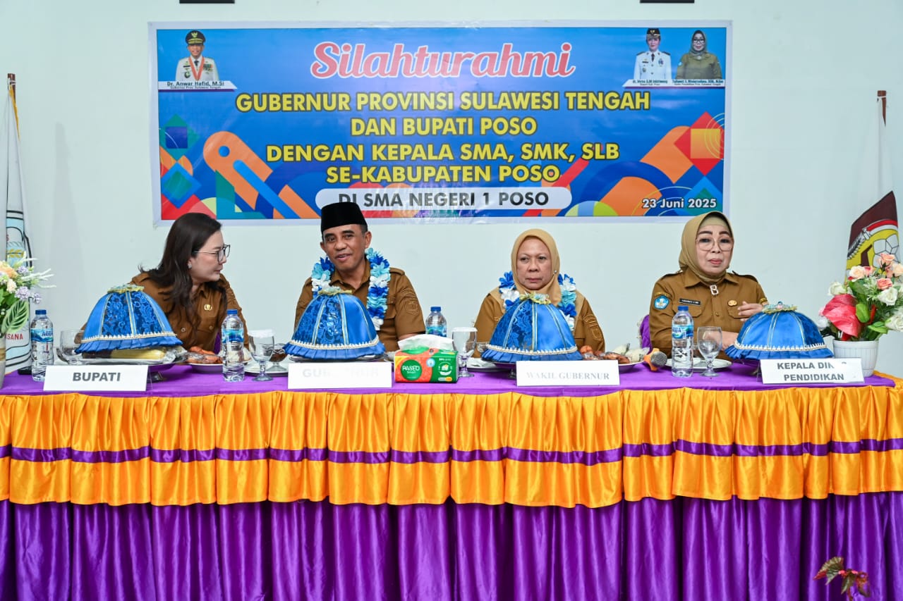 Kunjungi SMAN 1 Poso, Anwar Hafid Tegaskan Pendidikan dan Kesehatan Jadi Prioritas