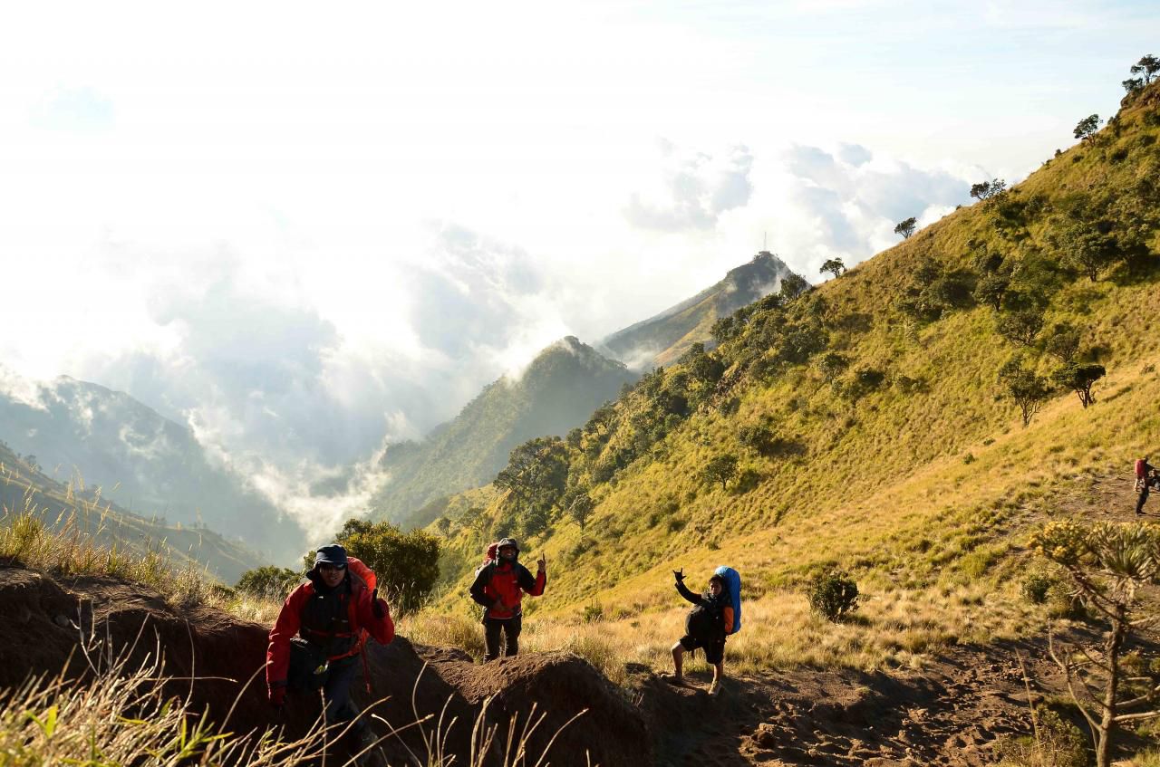 Tragedi Rinjani Ungkap Celah Pengawasan Operator Wisata Ekstrem