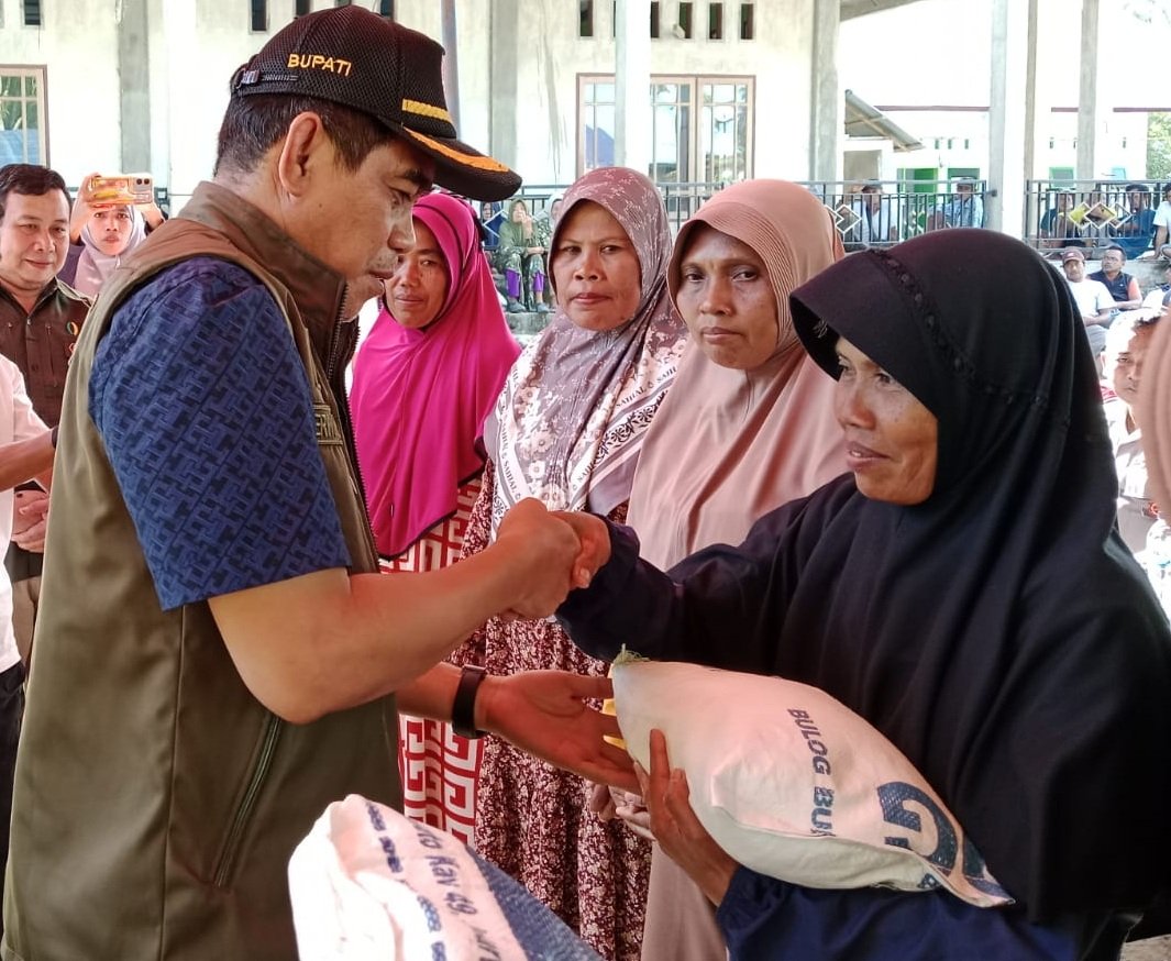Pemda Parimo Fokus Pulihkan Dampak Bencana Banjir dan Longsor di Enam Desa