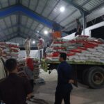 Polda Sulteng Serahkan Tersangka Perdagangan Pupuk Ilegal ke Kejari Palu