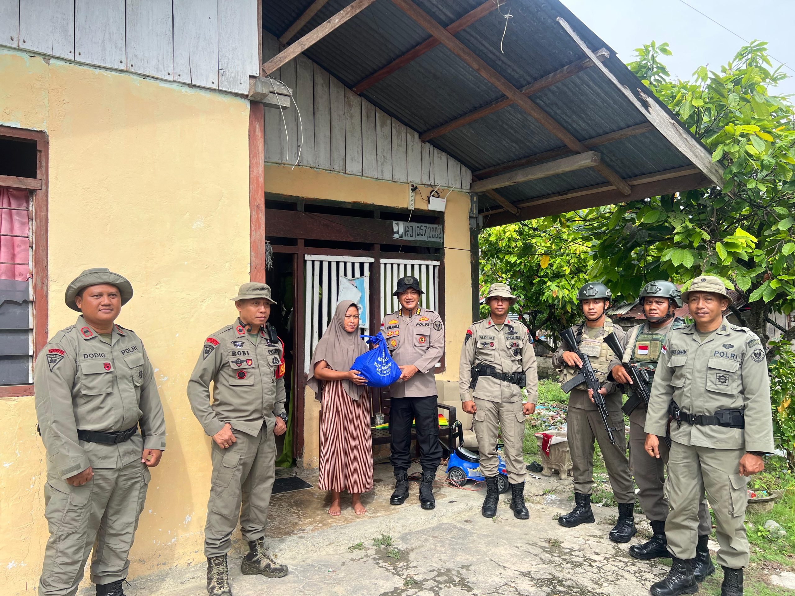 Tak Hanya Pengamanan, Madago Raya Hadir dengan Kepedulian Sosial