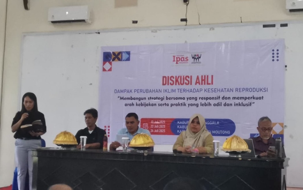 Urgensi Pendekatan Interseksional di Tengah Krisis Iklim dan Ancaman Kesehatan Reproduksi