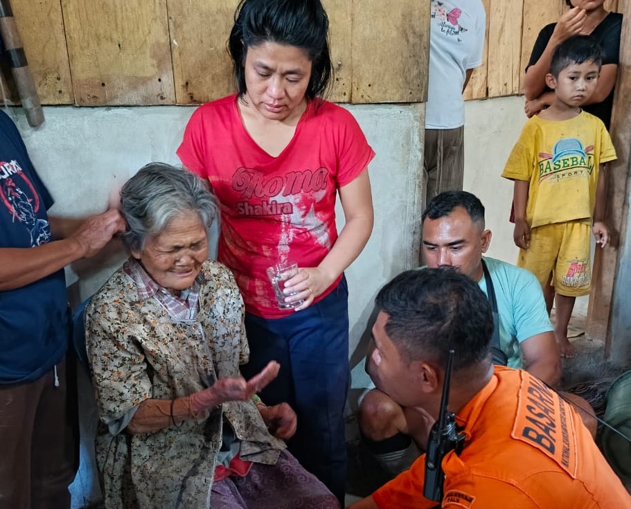 Dilaporkan Hilang, Nenek 79 Tahun Ditemukan Selamat oleh Tim SAR di Perkebunan Poso