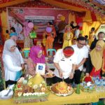 Wabup Parimo Tegaskan Tolak Tambang di HUT Desa Khatulistiwa