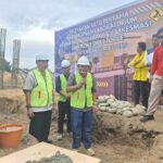 Wabup Parimo Letakkan Batu Pertama Pembangunan Labkesmas dan Puskesmas